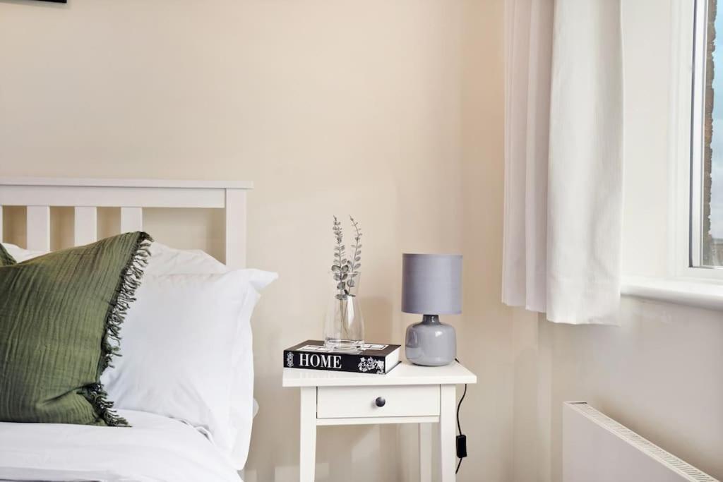 The Camden Suite Bright & Beautiful 2-Bed City Retreat London Kültér fotó